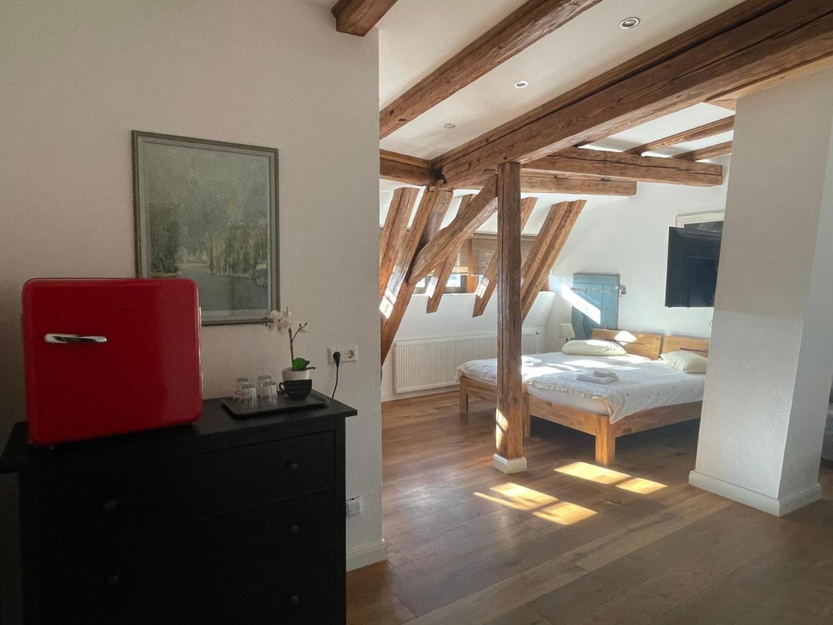 Gaestezimmer An Der Stadtmauer Besigheim Εξωτερικό φωτογραφία