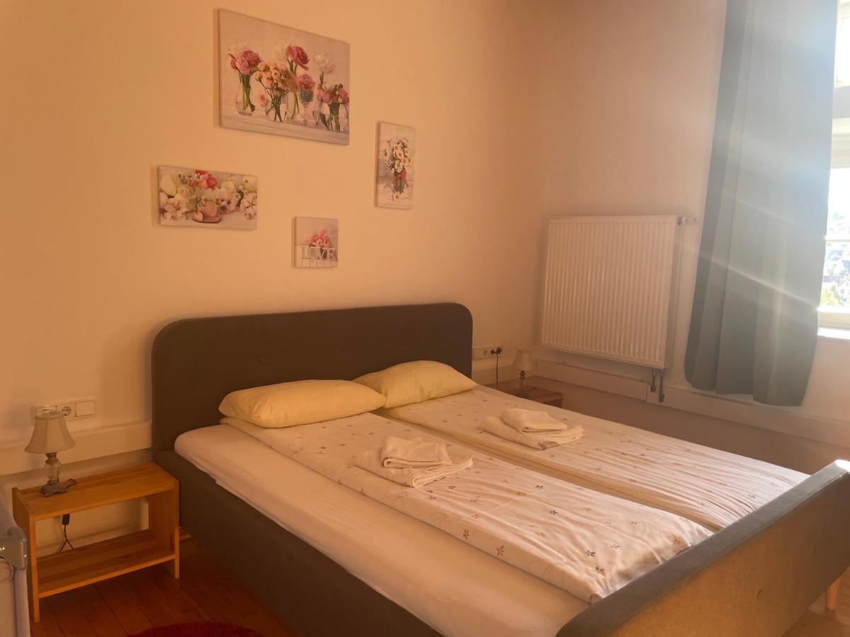 Gaestezimmer An Der Stadtmauer Besigheim Εξωτερικό φωτογραφία